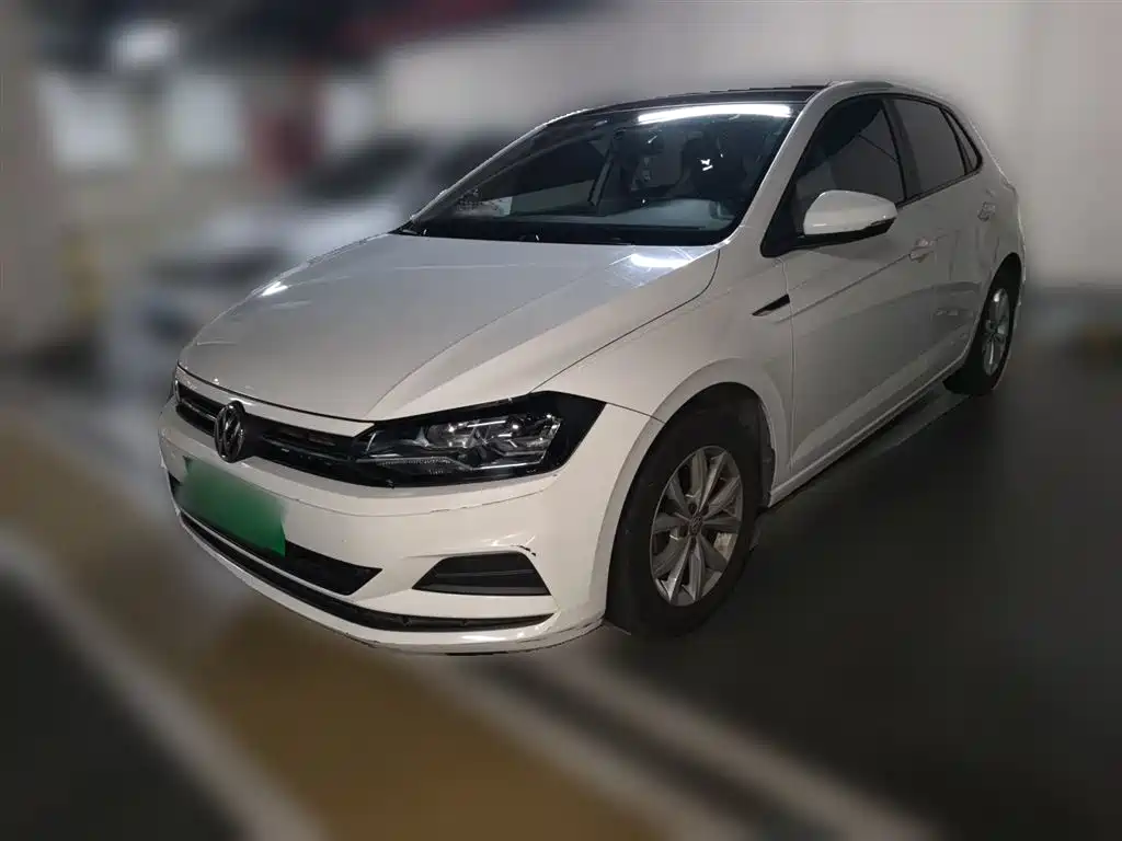 Volkswagen Polo 2019 Plus 1.5L Automatic Colorful Tech Edition фото 2
