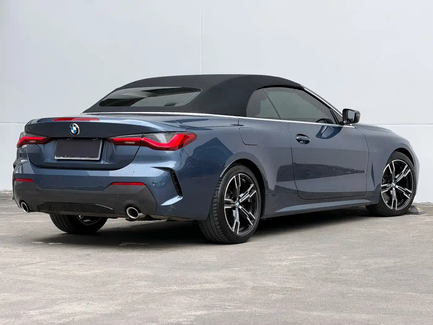 BMW 4 Series 2022 425i Convertible M Sport Package фото 2