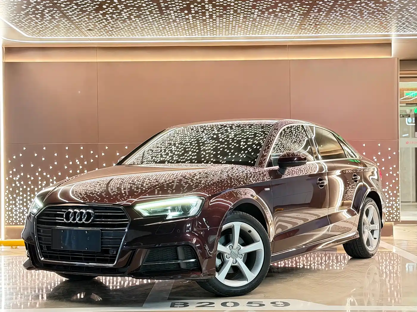 Audi A3 2018 30th Anniversary Limousine 35 TFSI Fashion