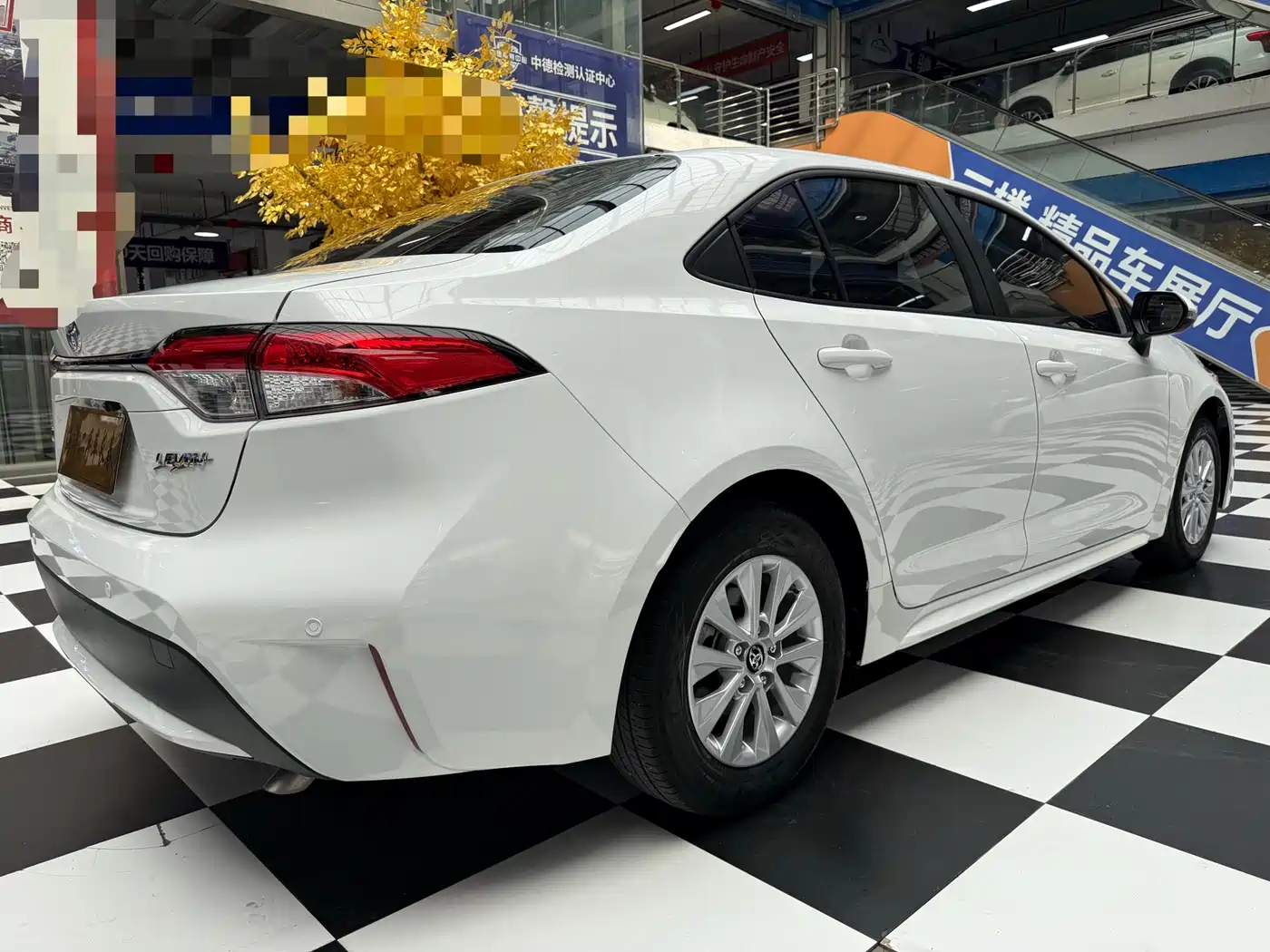 Toyota Levin 2022 TNGA 1.5L CVT Leading Edition фото 7
