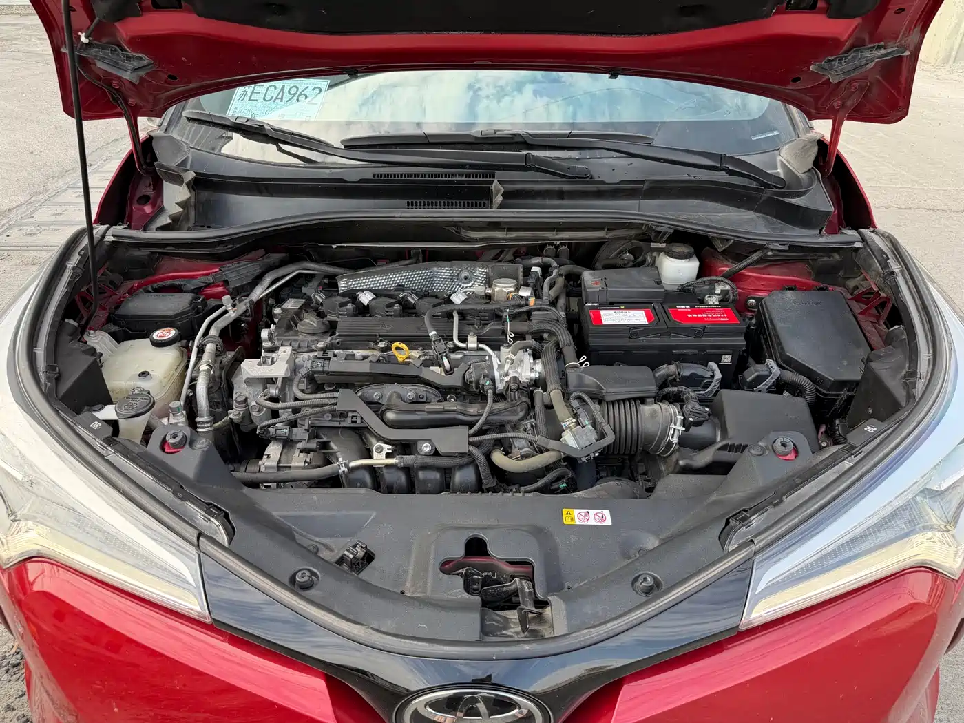 Toyota C-HR 2020 Model 2.0L Luxury фото 6