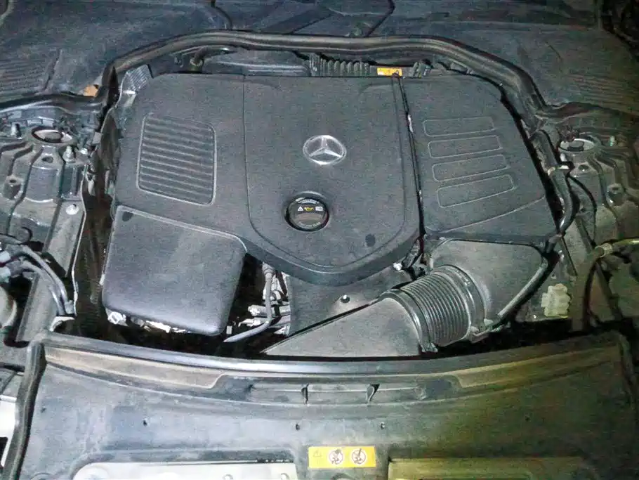 Mercedes-Benz C-Class 2024 Second Facelift C 260 L Sport фото 10