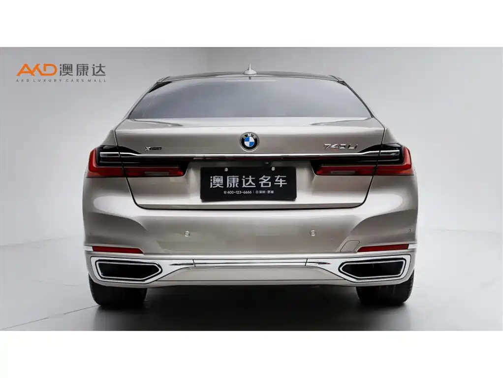 BMW 7 Series 2019 740Li xDrive Executive Luxury Package фото 4
