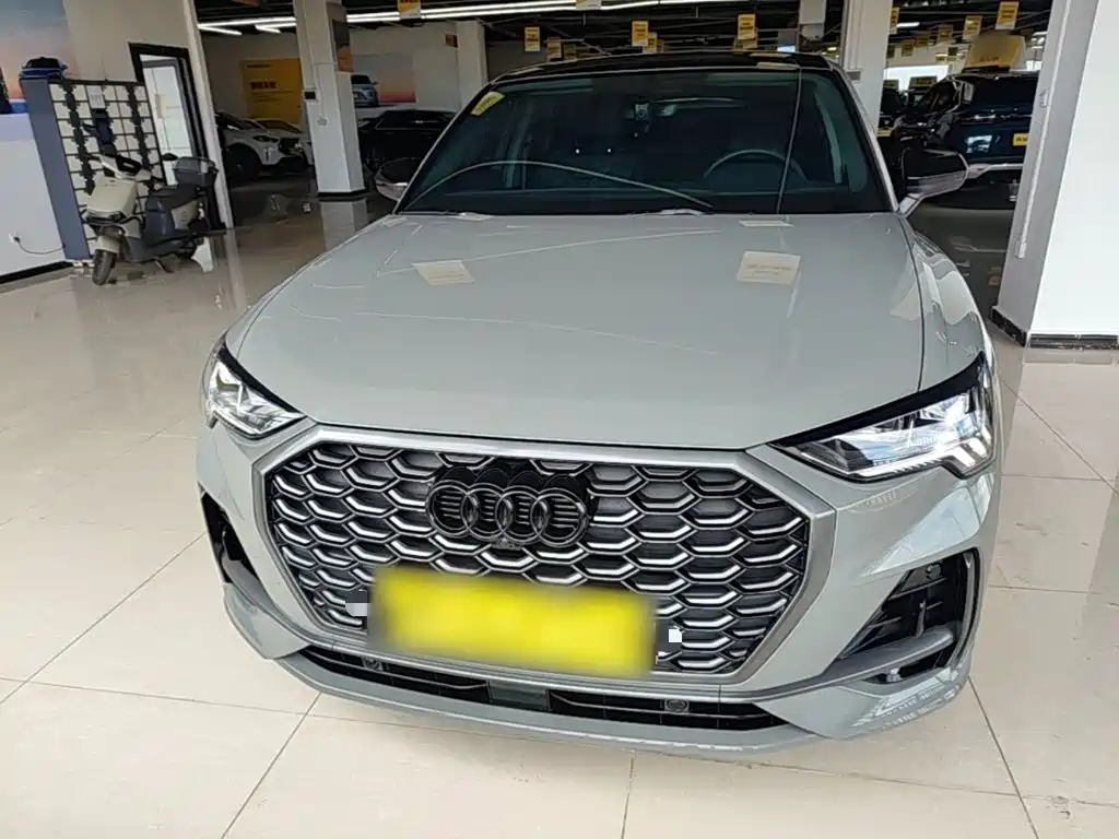 Audi Q3 Sportback 2025 2024 40 TFSI Fashion