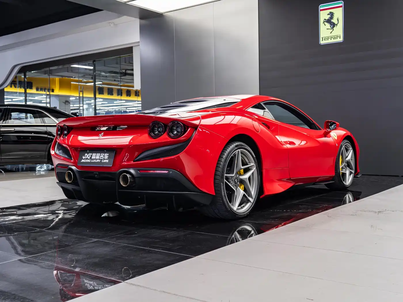 Ferrari F8 2021 2019 Tributo 3.9T V8