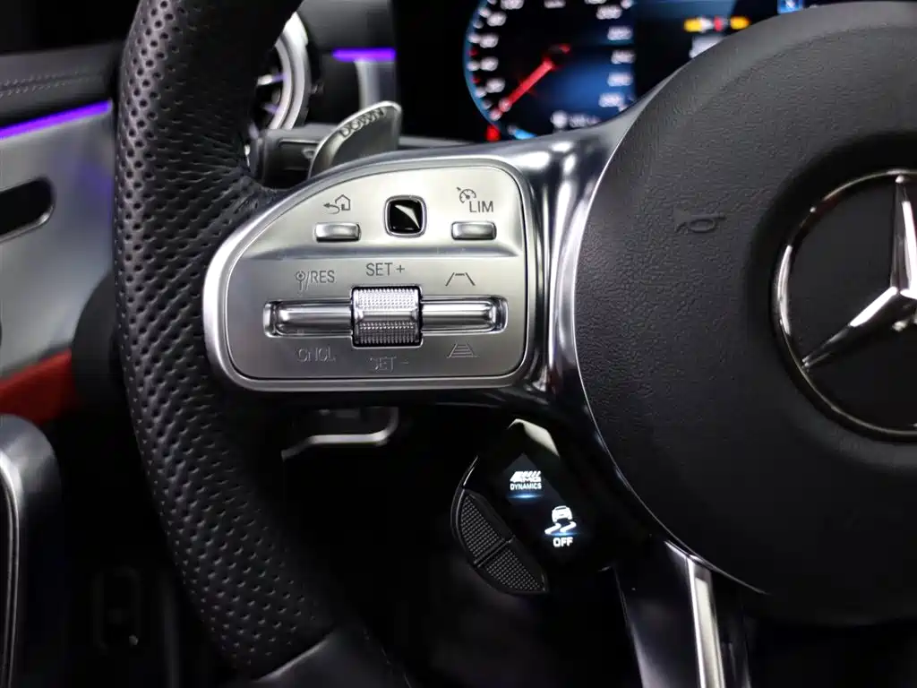 Mercedes-Benz CLA AMG 2023 AMG CLA 35 4MATIC фото 26