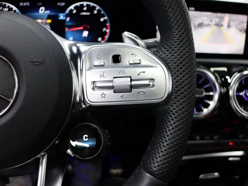 Mercedes-Benz CLA AMG 2023 AMG CLA 35 4MATIC фото 27