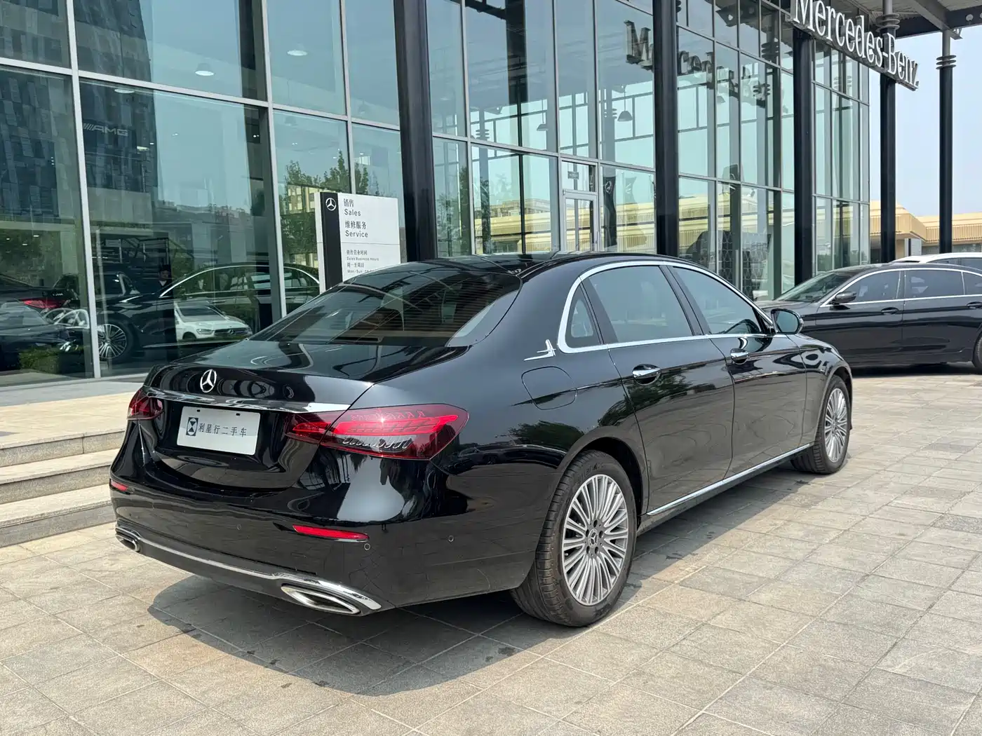 Mercedes-Benz E-Class 2021 E 300 L Fashion фото 14