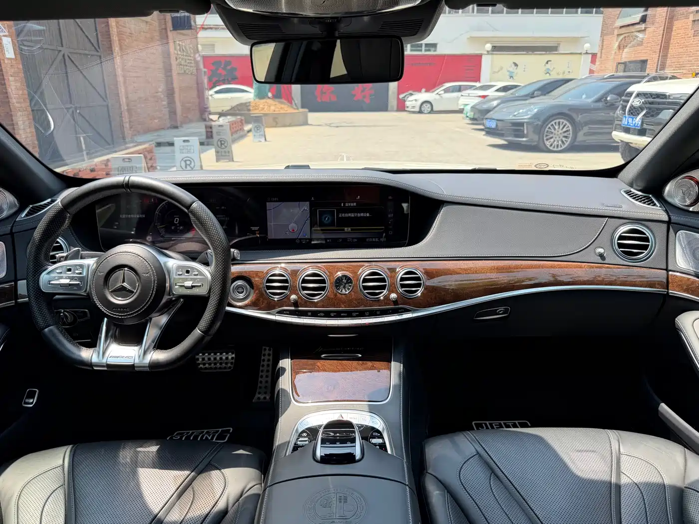 Mercedes-Benz S-Class AMG 2018 AMG S 63 L 4MATIC+ фото 14