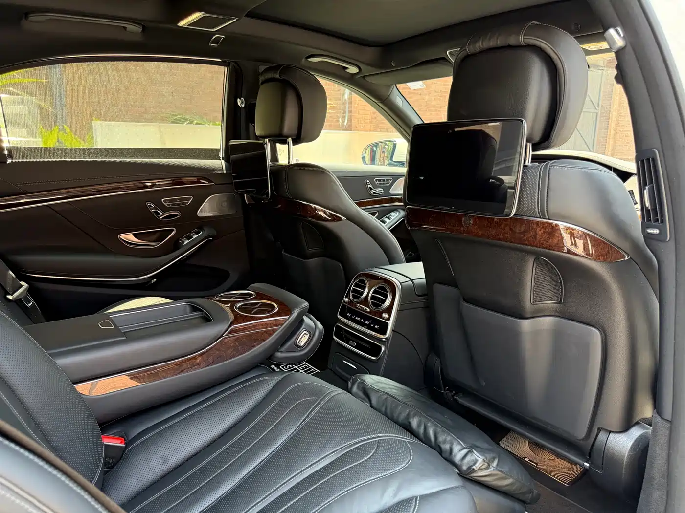 Mercedes-Benz S-Class AMG 2018 AMG S 63 L 4MATIC+ фото 12