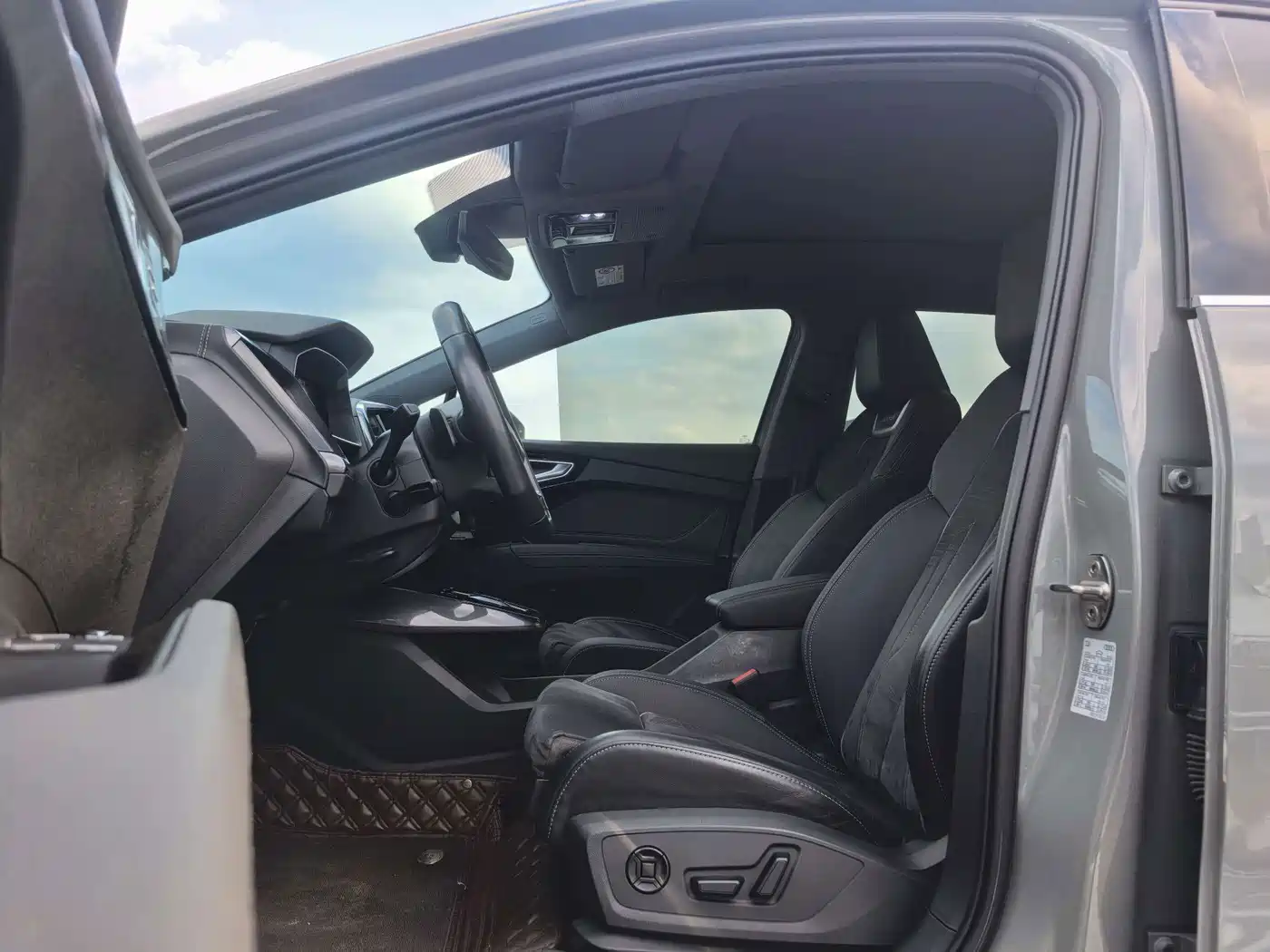 Фото 9 - Audi Q4 e-tron