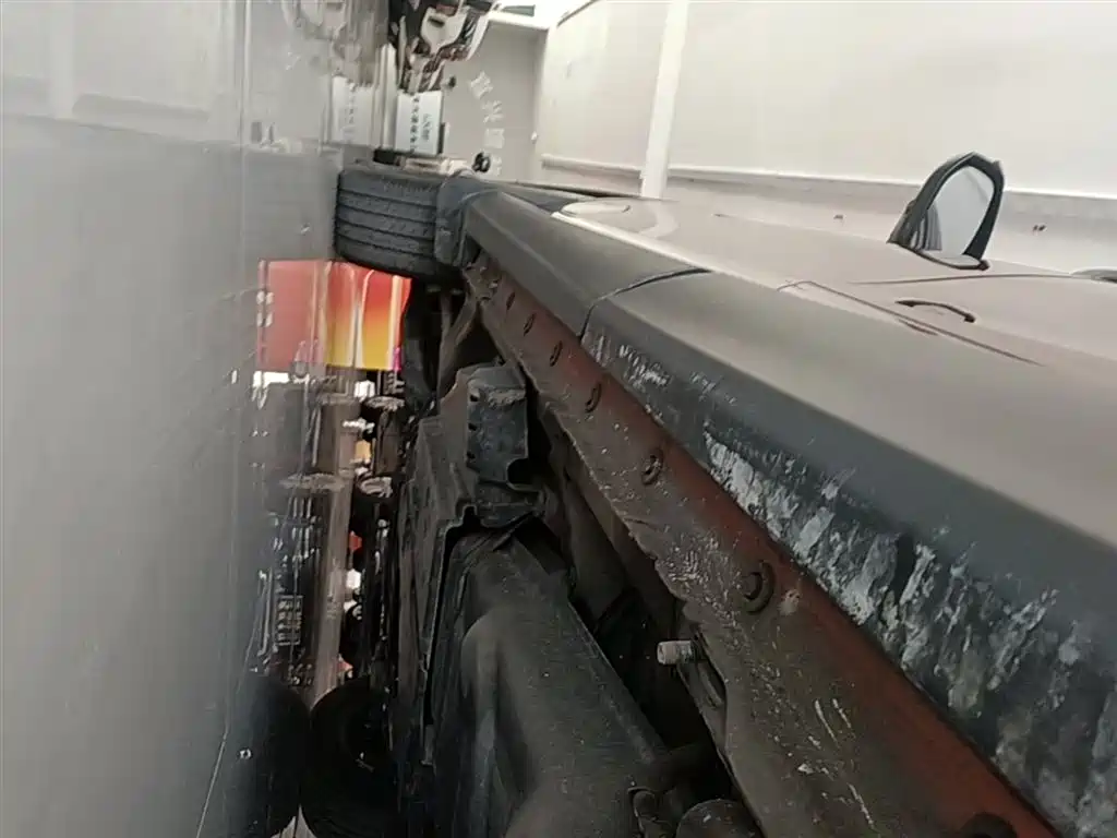 Toyota RAV4 Rongfang 2016 2.0L CVT 2WD Trend (China V) фото 22
