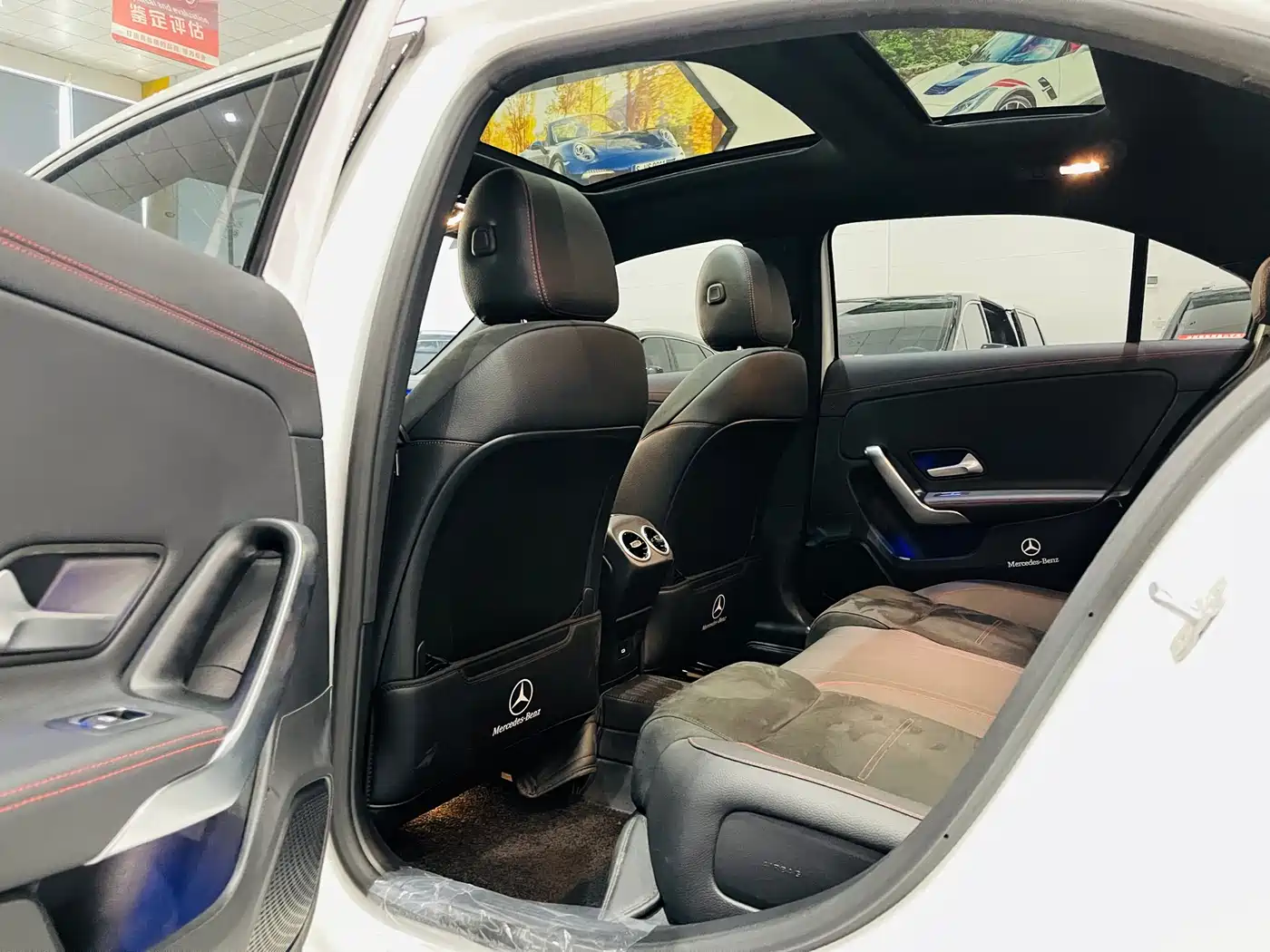 Mercedes-Benz A-Class 2025 A 200 L Fashion Edition фото 6