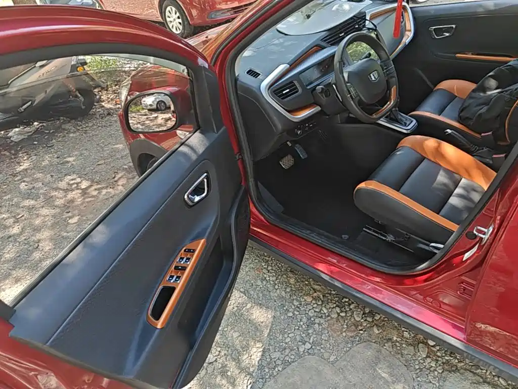 Geely Yuanjing X1 2019 2017 1.3L Auto Player Edition