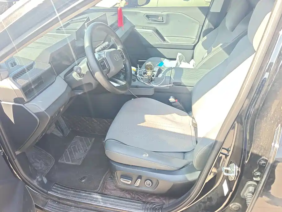 Toyota RAV4 2026 2026 Model Hybrid 2.0L E-CVT 2WD Base