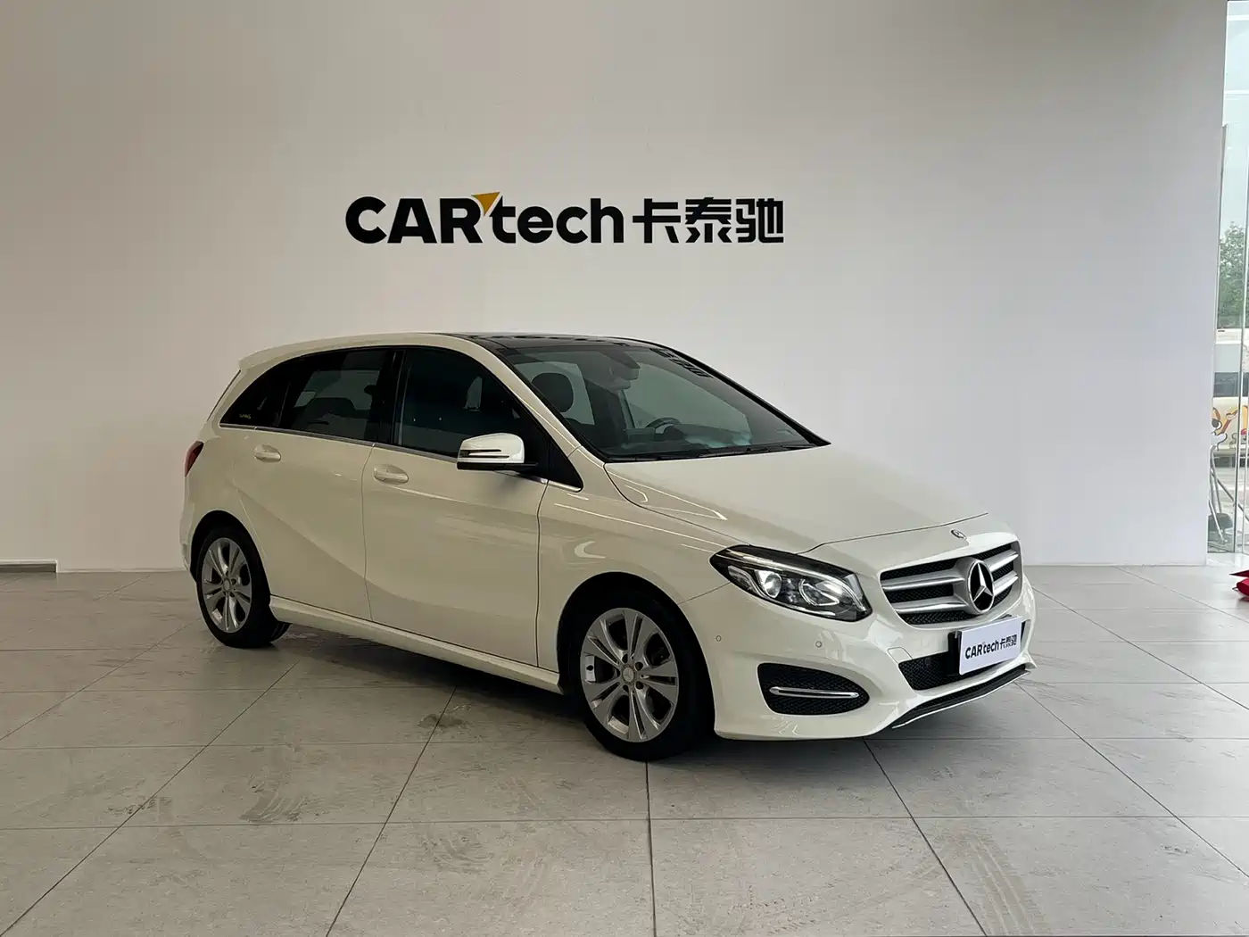 Mercedes-Benz B-Class 2015 B 200 Style фото 3