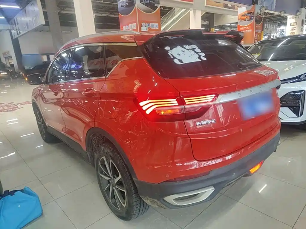 Фото 5 - Geely Coolray