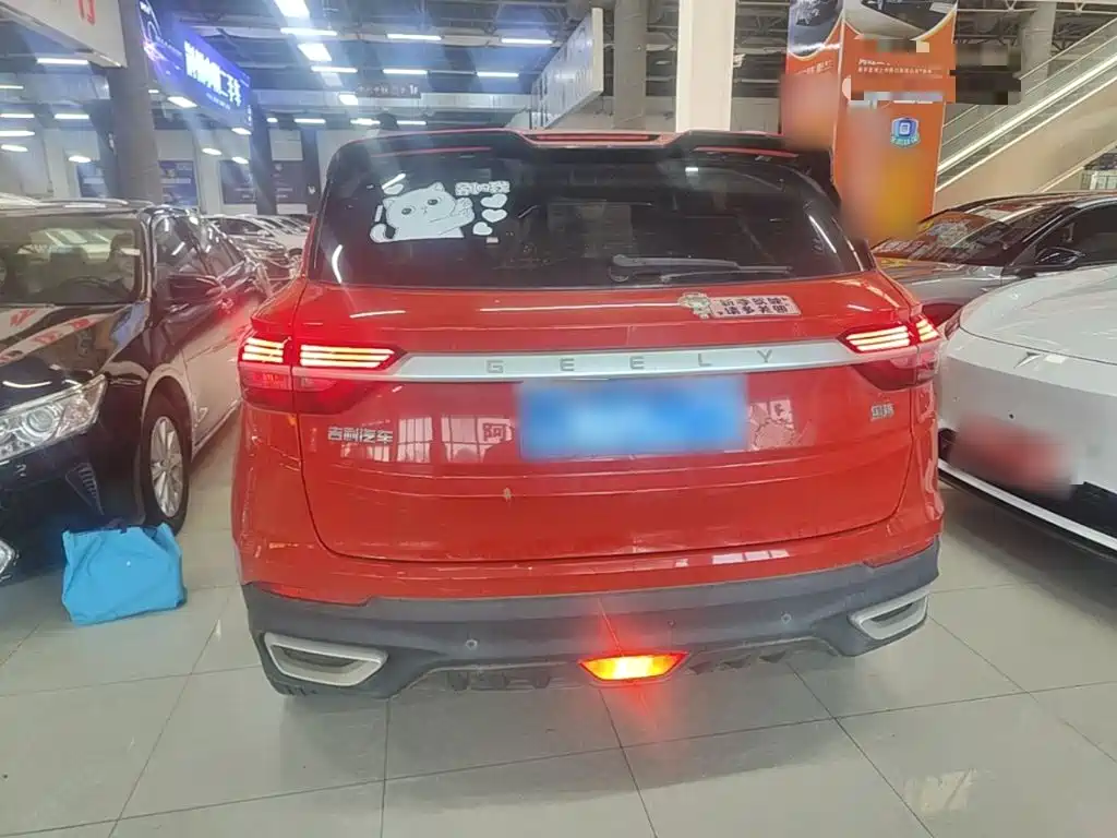 Фото 6 - Geely Coolray