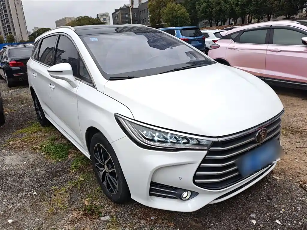 BYD Song MAX 2017 1.5T Auto Smart Connect Premium 7-seater фото 23