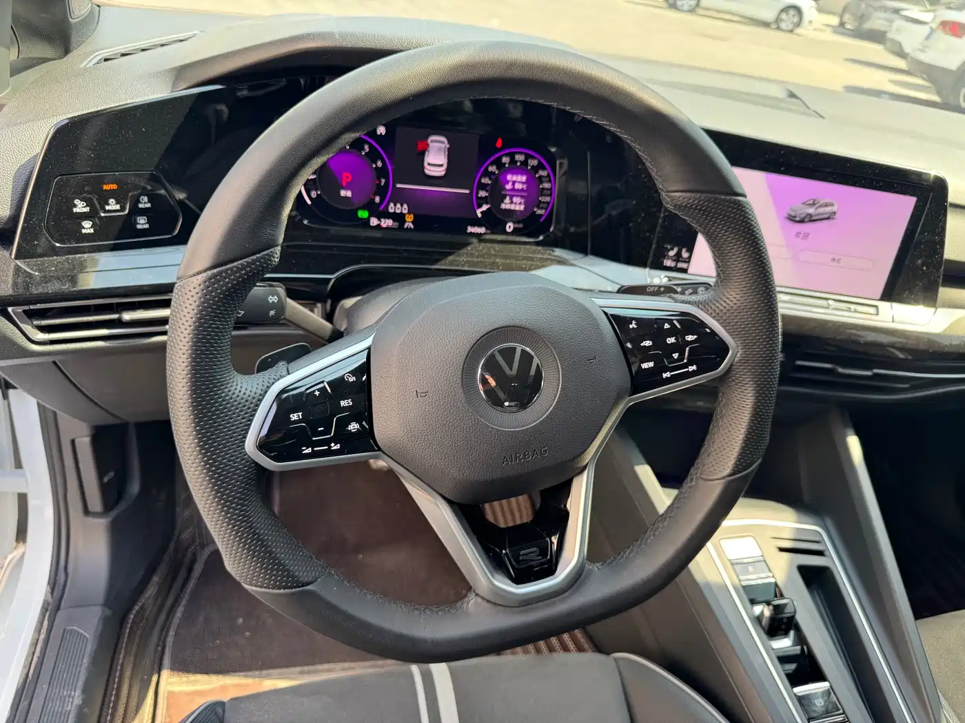 Volkswagen Golf 2023 Facelift 280TSI DSG R-Line Lite фото 8