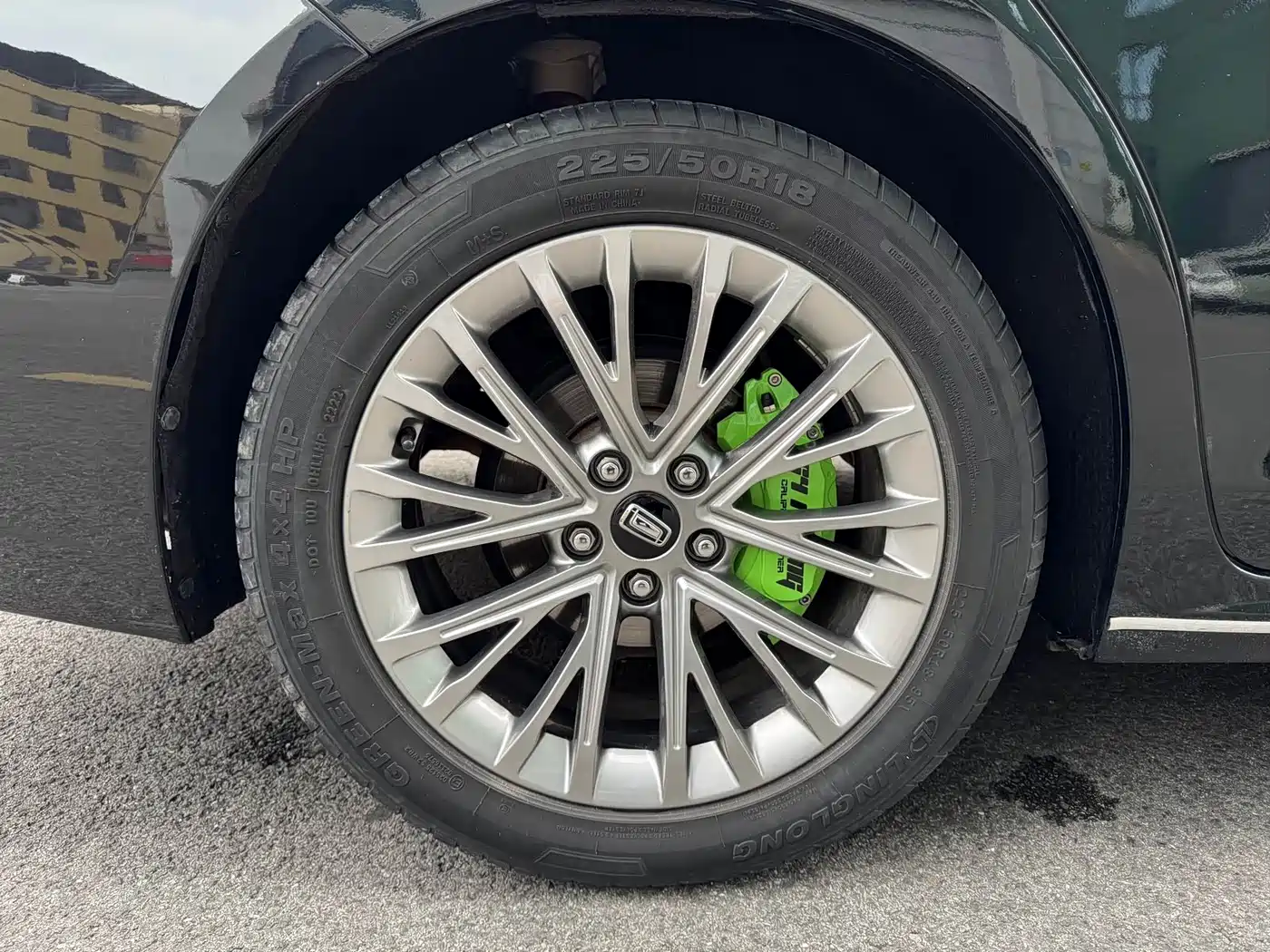 Фото 29 - Besturn B70