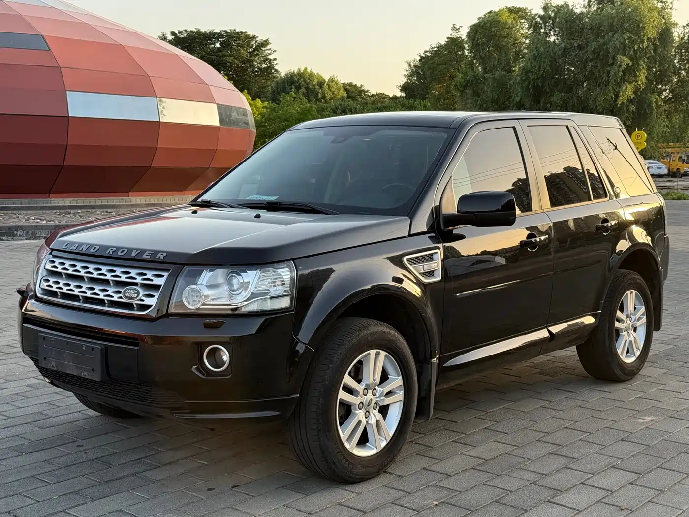 Land Rover Freelander 2 2014 2.0T Si4 SE Gasoline Edition