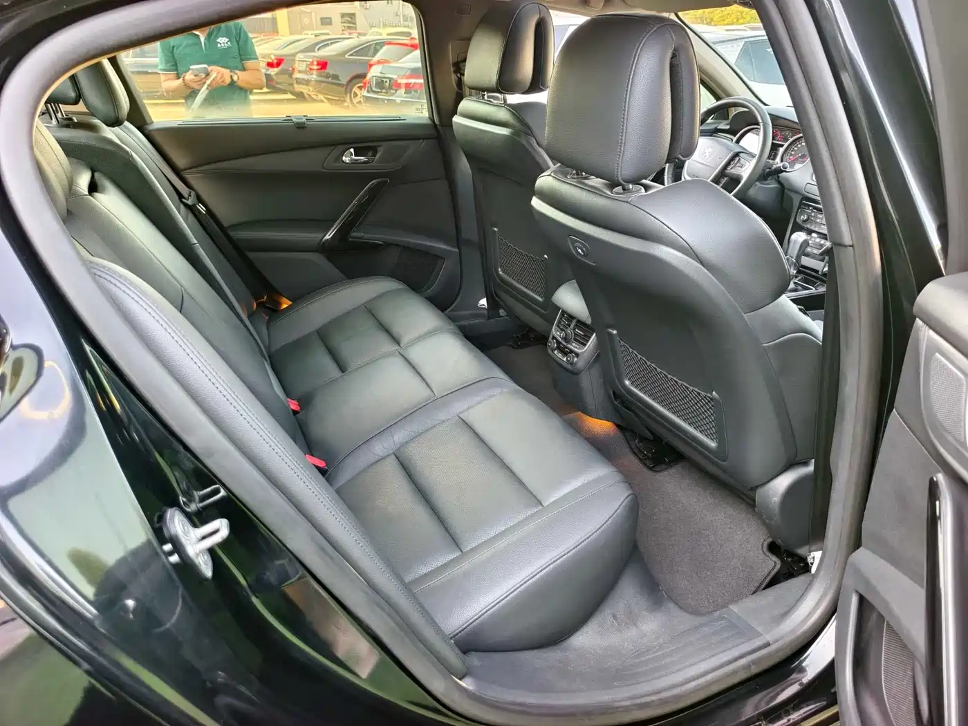 Peugeot 508 2011 2.3L Automatic Flagship фото 14