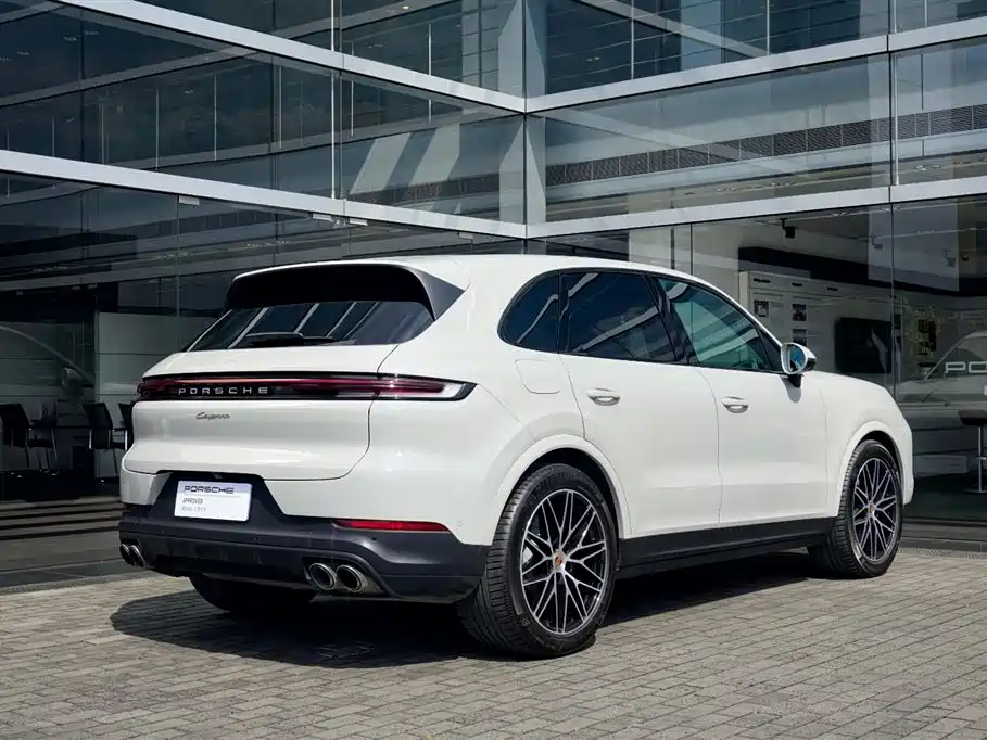 Porsche Cayenne 2025 Cayenne 3.0T Dream Chaser Edition фото 7