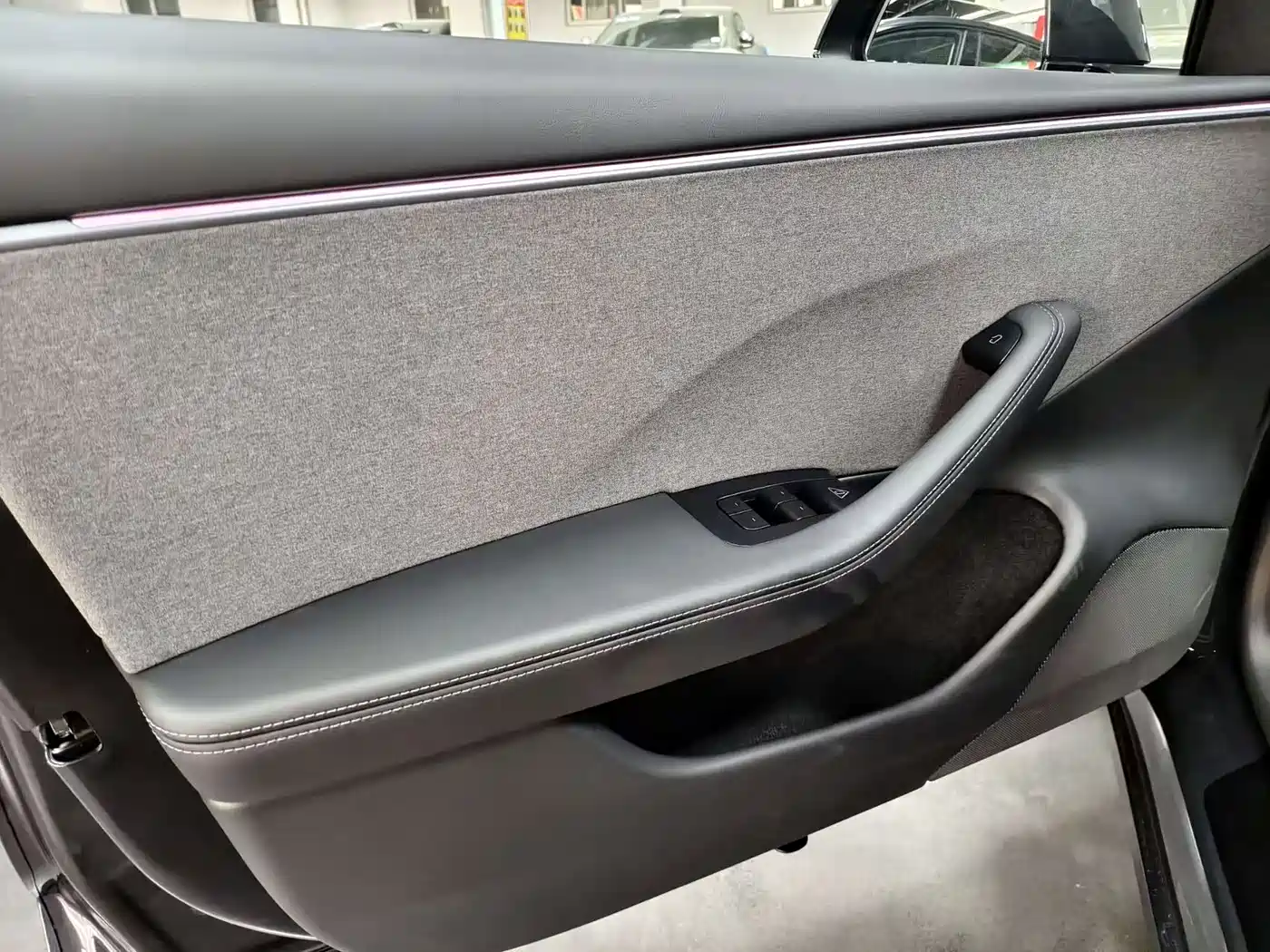 Tesla Model 3 2026 2025 Model Year Facelift Rear-Wheel Drive