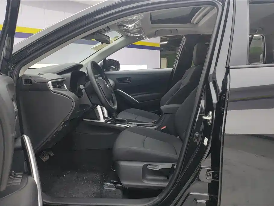 Toyota Corolla Cross 2024 2.0L Smart Hybrid Dual Engine Elite Edition фото 9