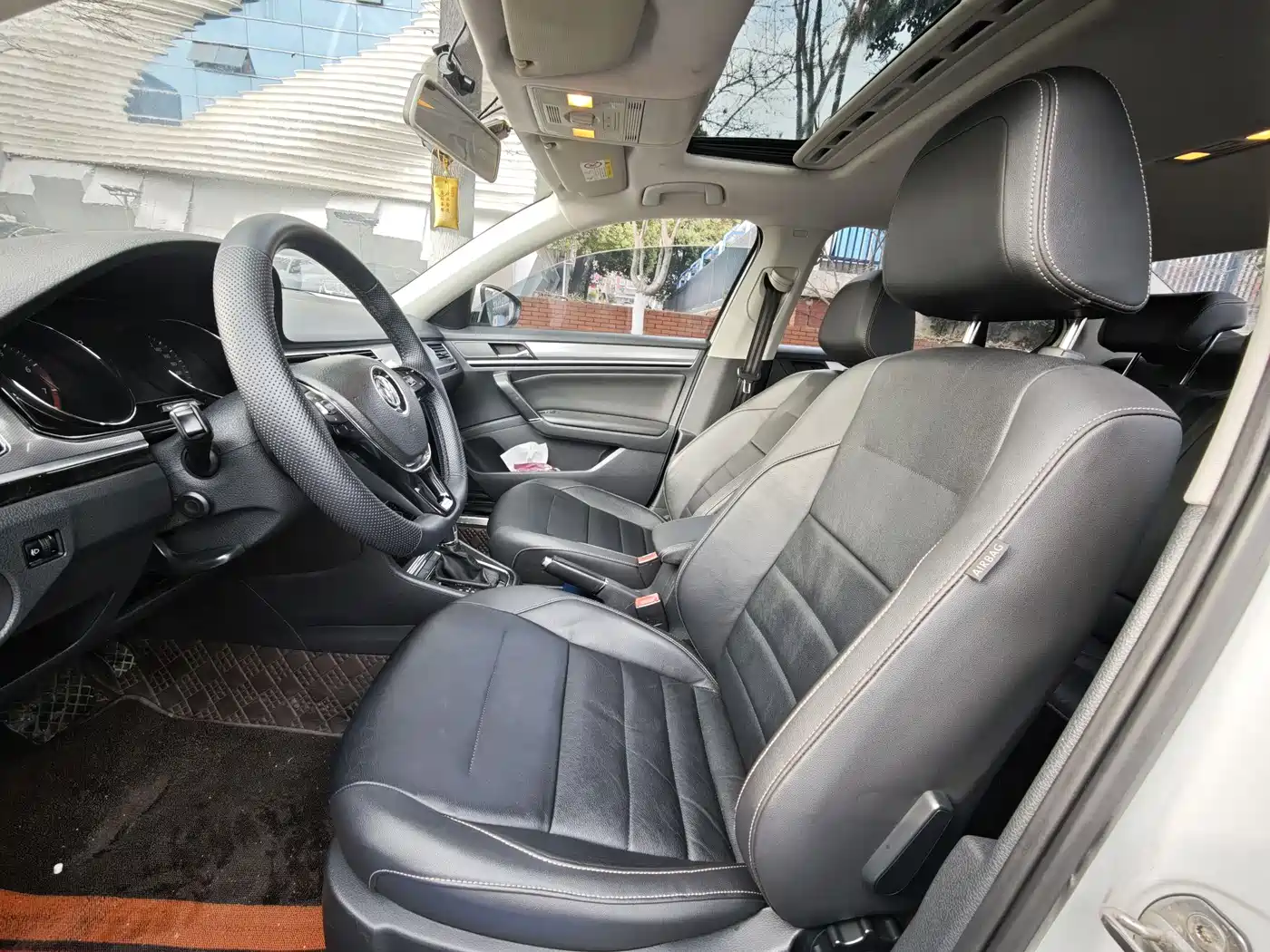 Volkswagen Bora 2018 1.5L Automatic Comfort фото 7