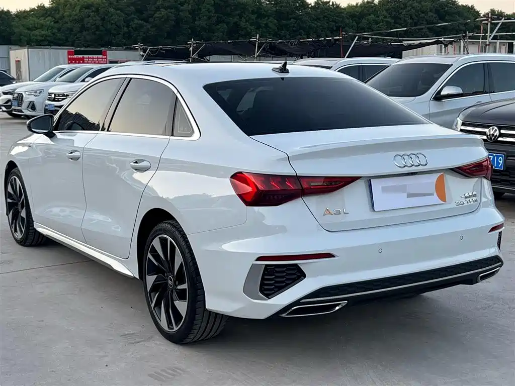 Audi A3 2022 A3L Limousine 35 TFSI Style Sport фото 6