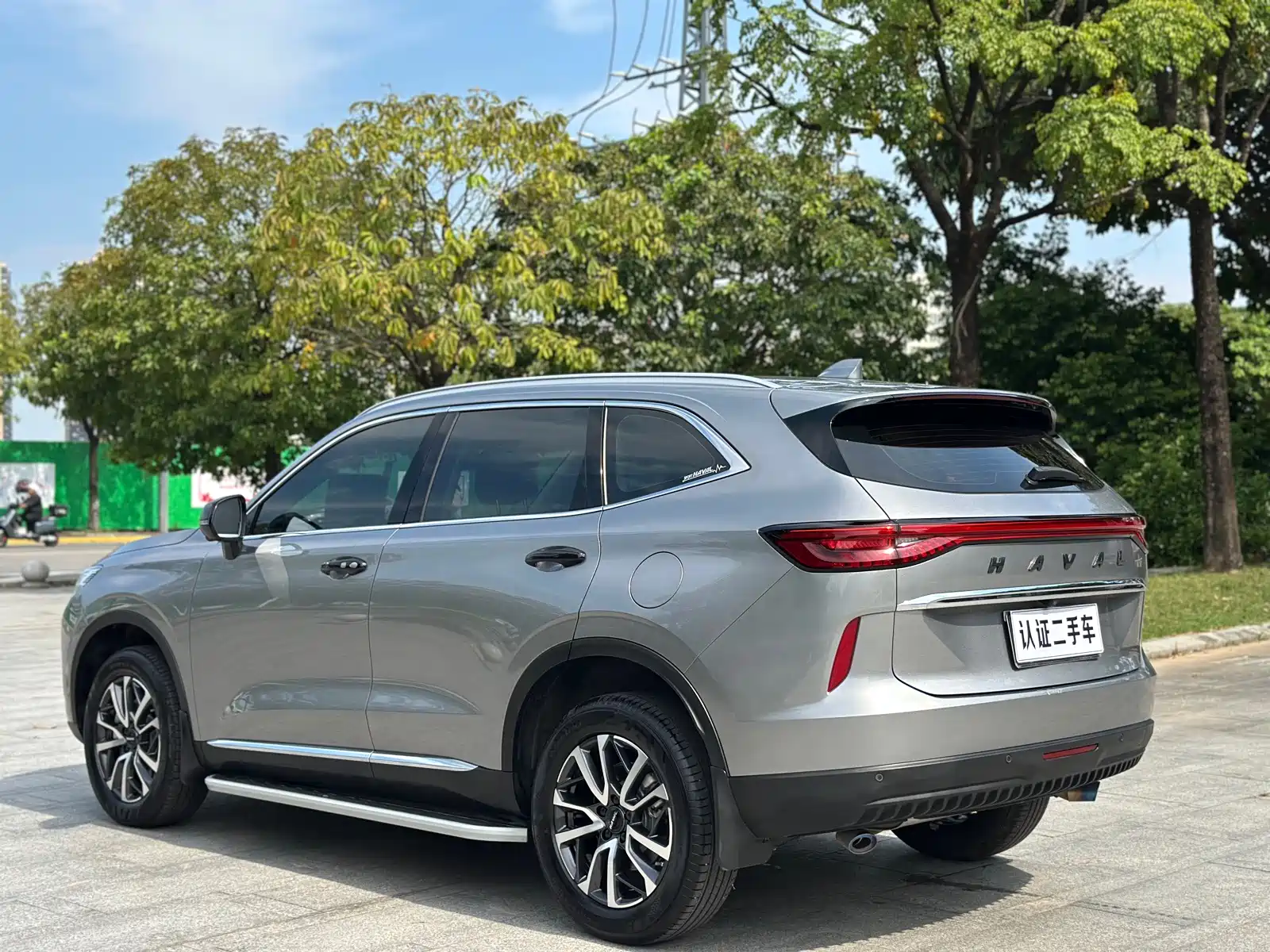 Photo 13 - Haval H6