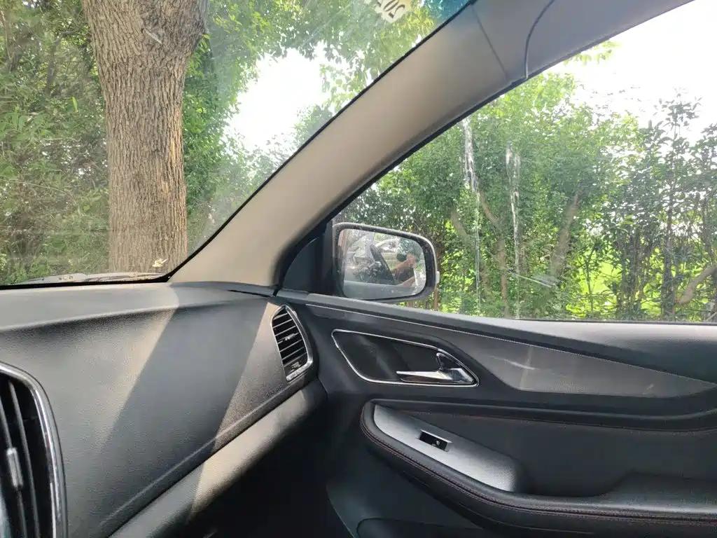 Baojun 560 2017 2016 1.5T Manual Luxury