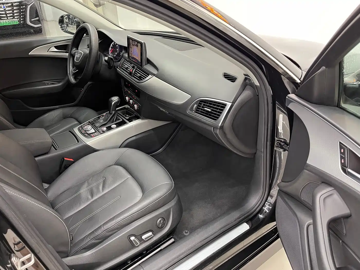 Audi A6L 2018 30th Anniversary 35 TFSI Fashion фото 10