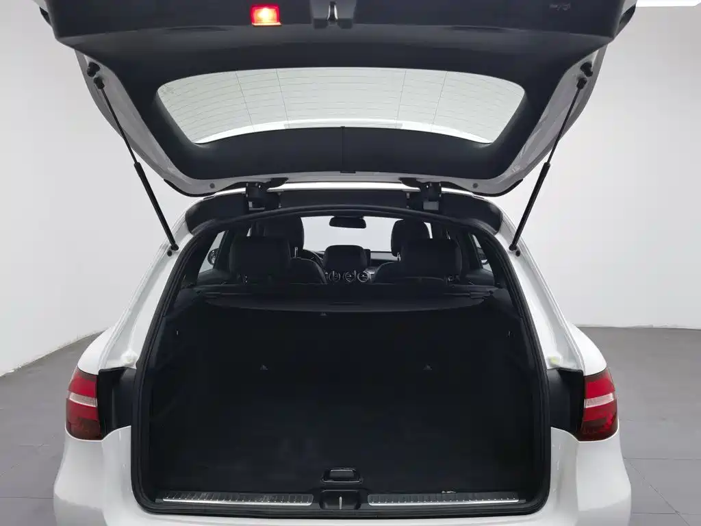 Mercedes-Benz GLC 2016 2016 GLC 260 4MATIC Luxury