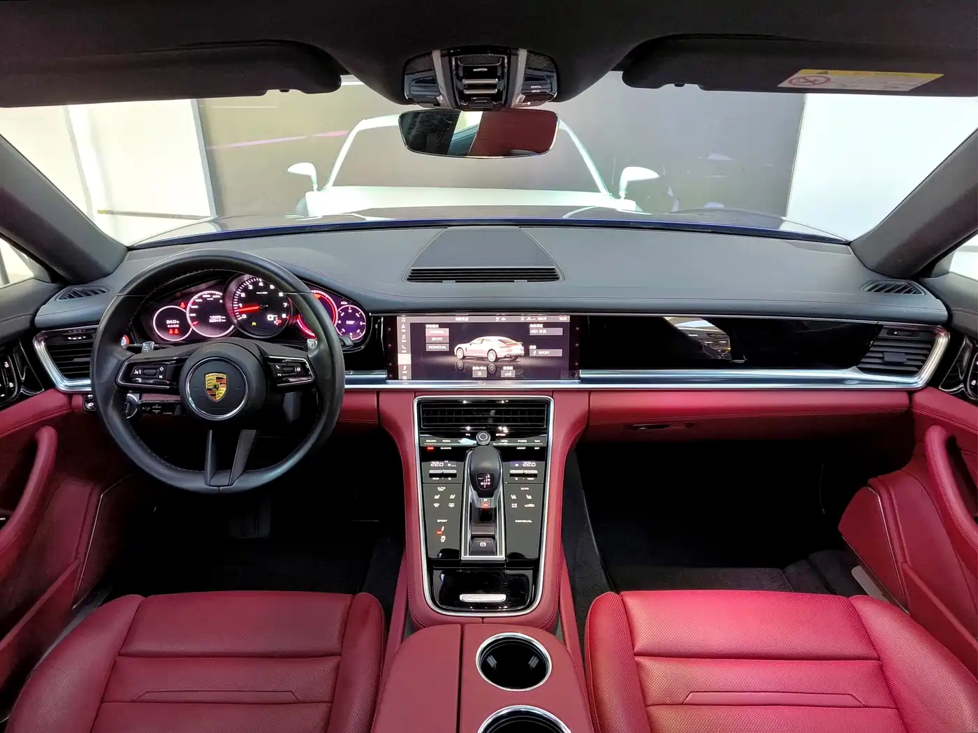 Porsche Panamera 2021 Panamera 4 Executive Long Wheelbase 2.9T фото 18
