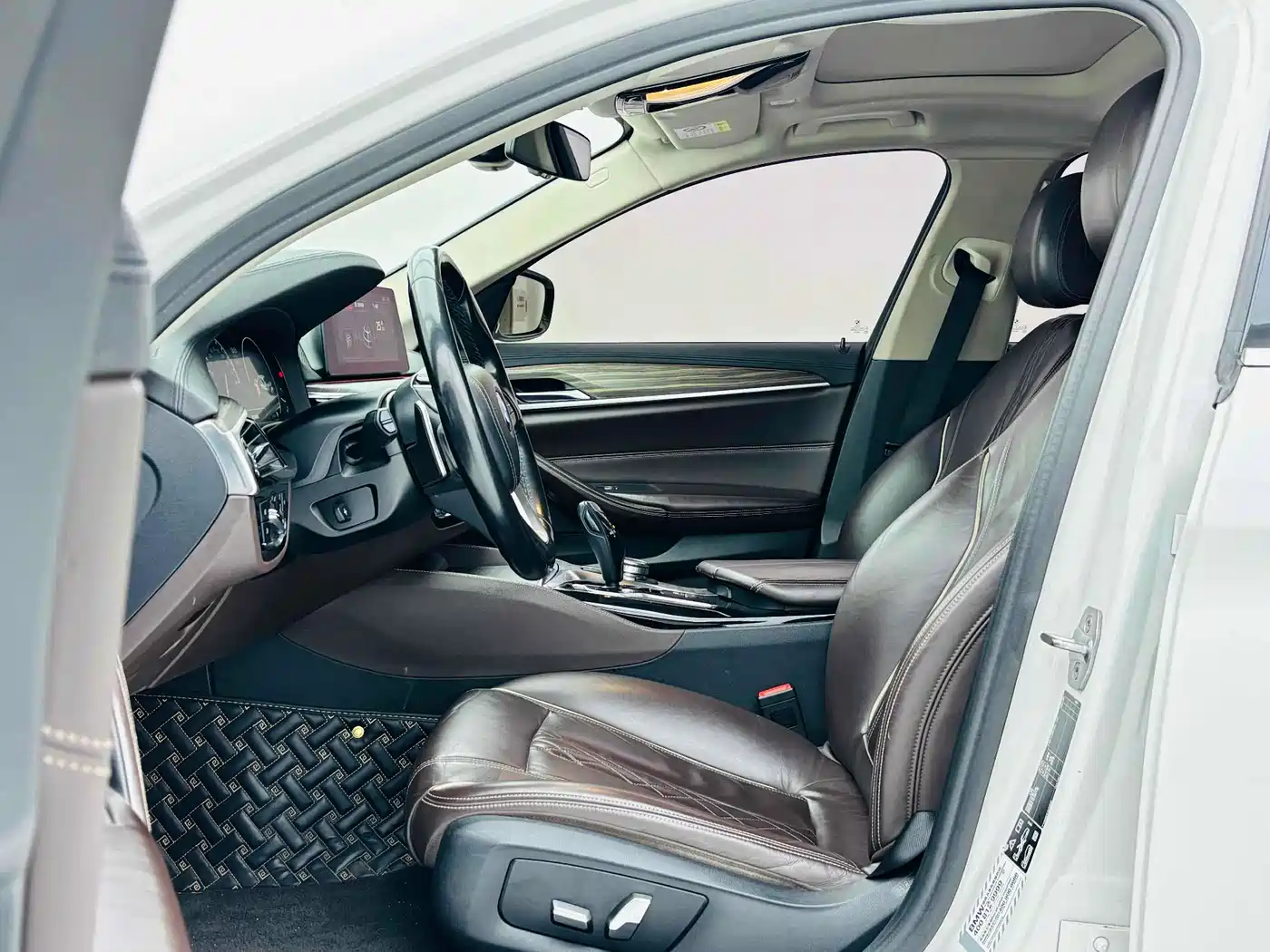 BMW 5 Series 2018 530Li Exclusive Luxury Package фото 7