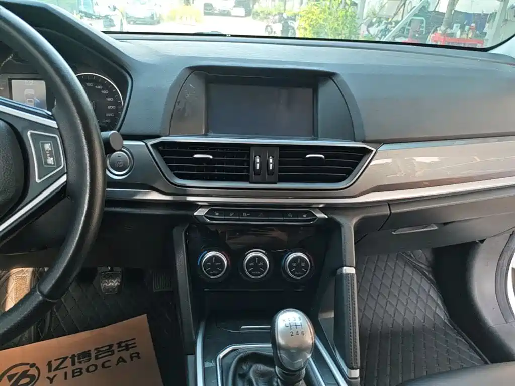 Haval H6 2018 Sport Edition 1.5T Manual 2WD Elite China V фото 13