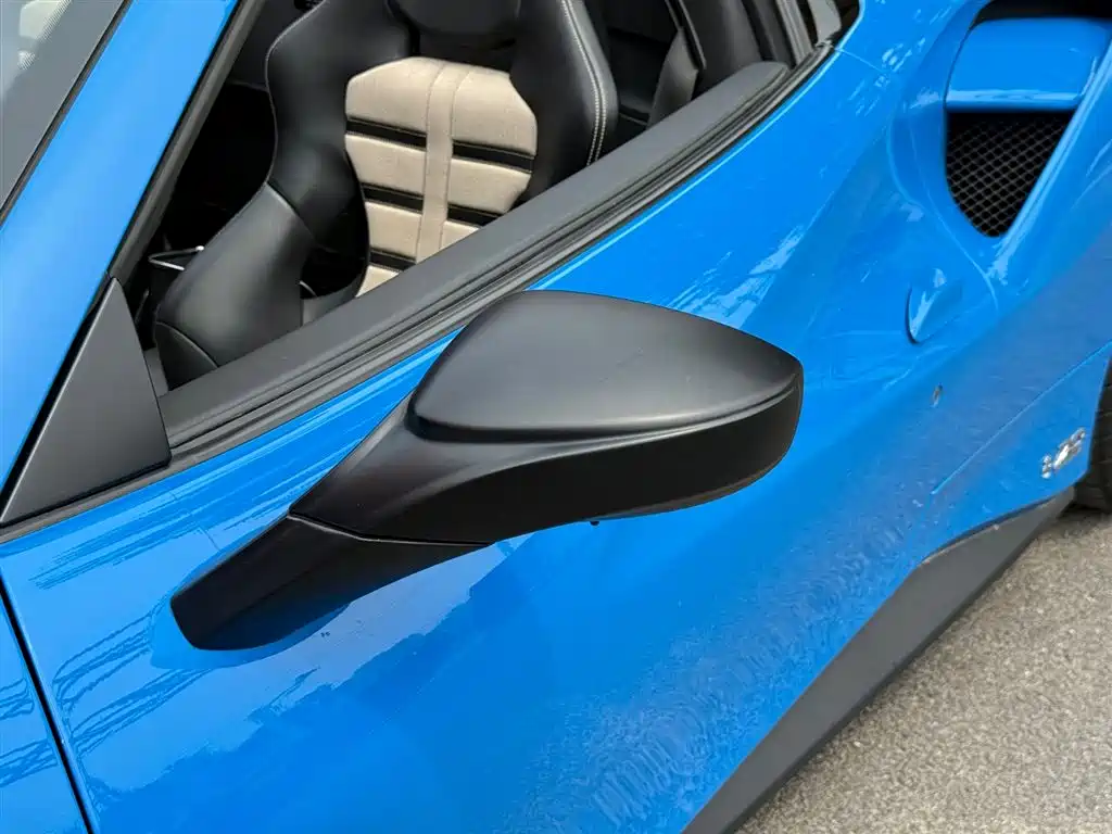 Ferrari 488 2019 2015 488 Spider