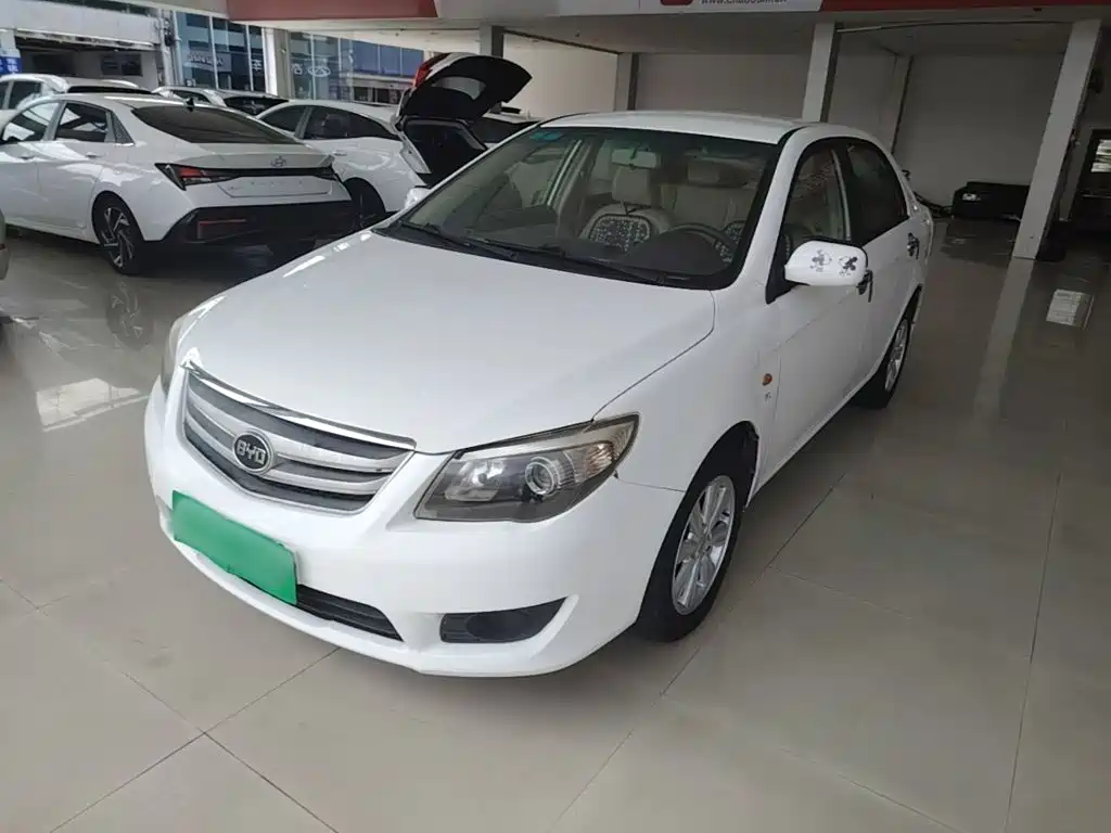 BYD L3 2014 2013 1.5L Automatic Comfort