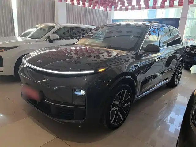 Li Auto Li Xiang L9 2023