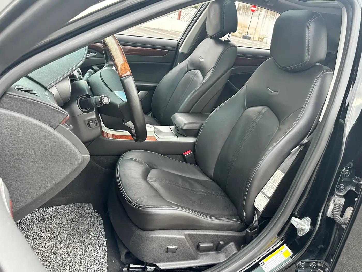 Cadillac CTS (Import) 2012 3.0L Luxury Sport Edition фото 27