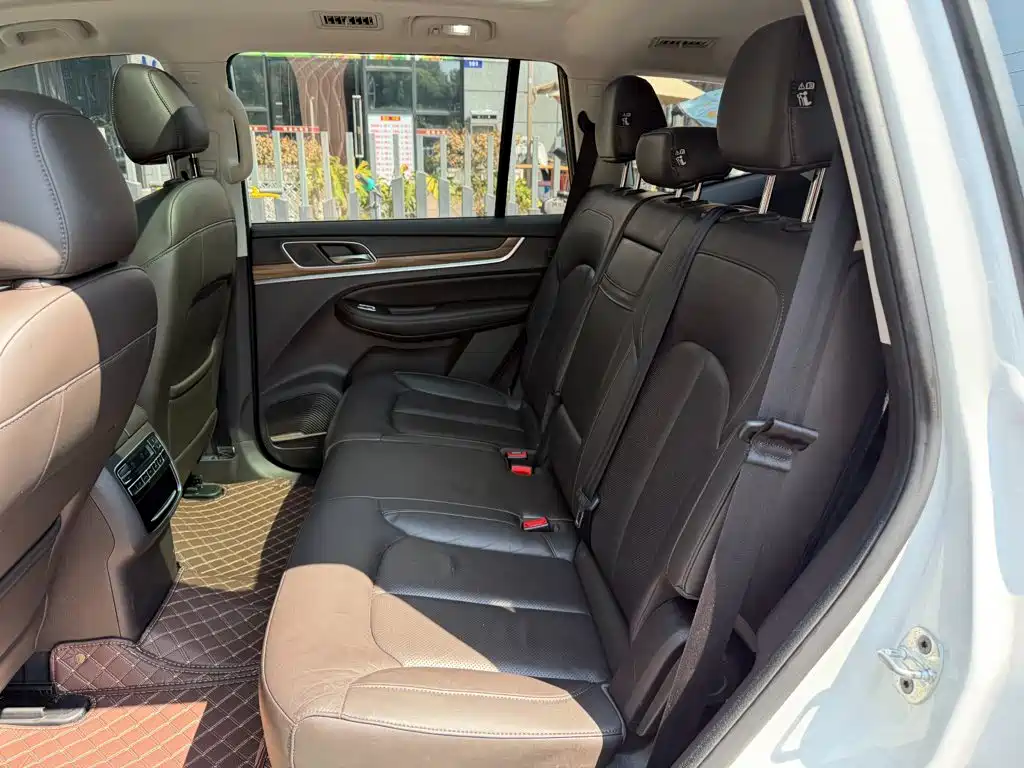 Roewe RX8 2019 2018 30T Smart Internet 2WD Flagship Edition