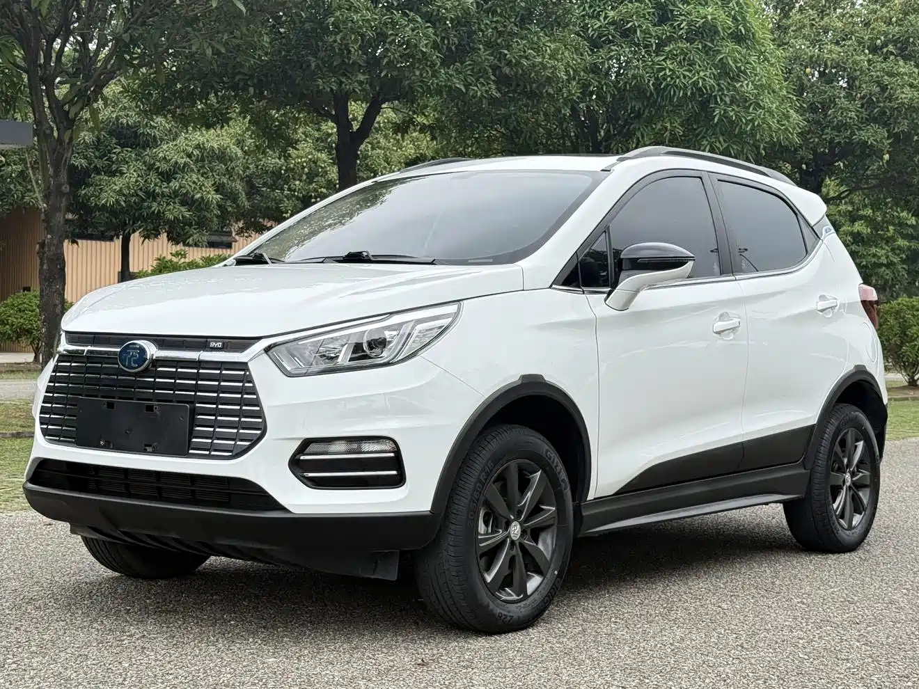 BYD Yuan New Energy 2018 EV360 Smart Connected Cool Type