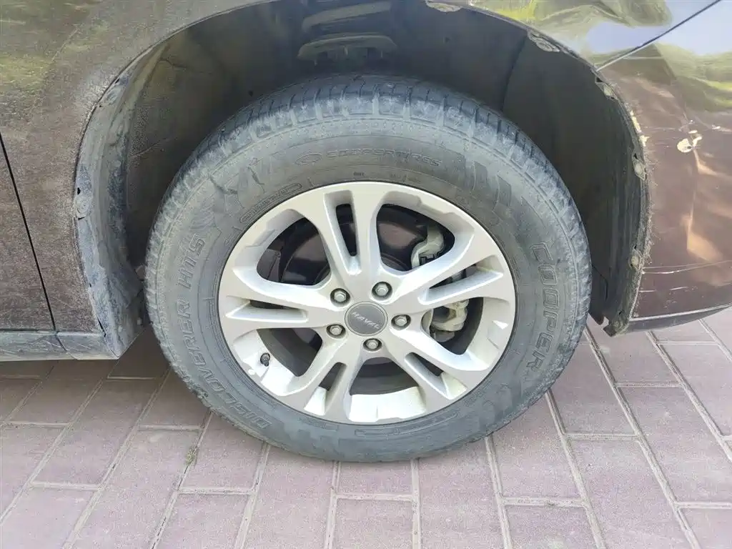 Haval M6 2018 1.5T DCT 2WD Elite фото 8