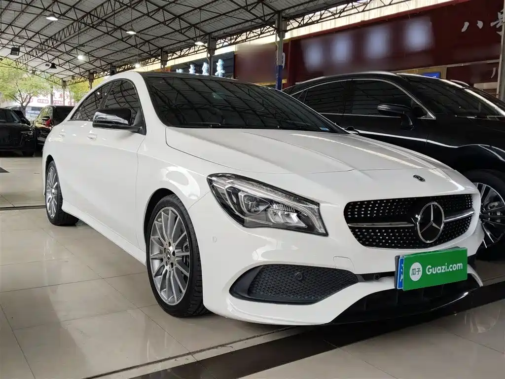 Mercedes-Benz CLA (Import) 2018 CLA 220 4MATIC фото 4