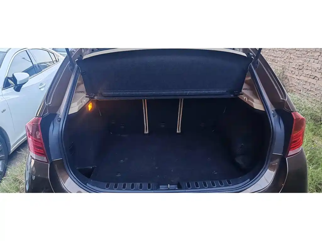 Фото 4 - BMW X1