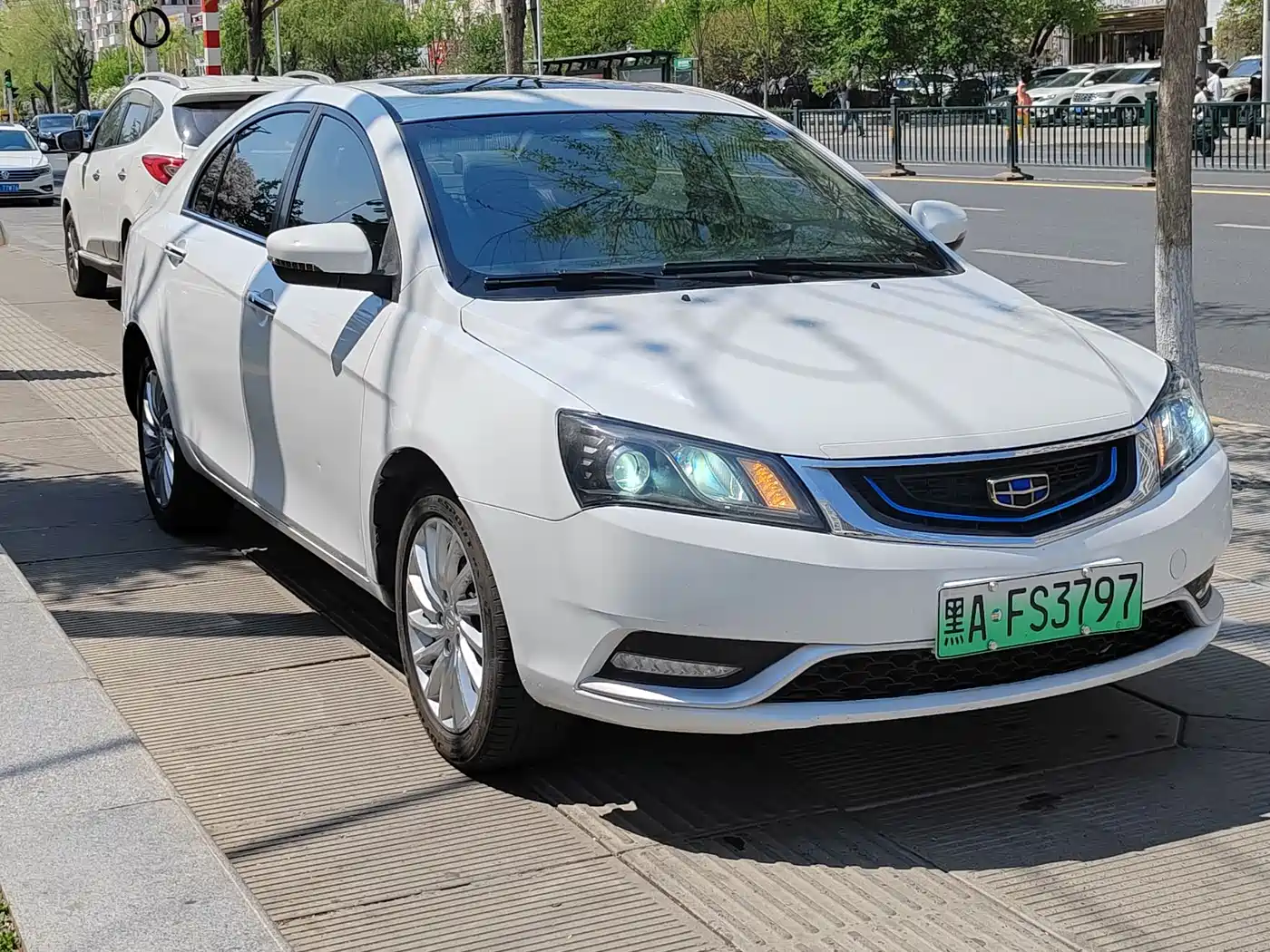 GEELY EMGRAND NEW ENERGY
