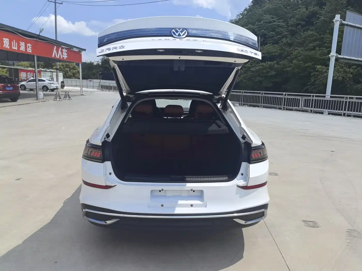 Volkswagen Lamando 2022 Lamando L 280TSI DSG Cool Edition фото 11